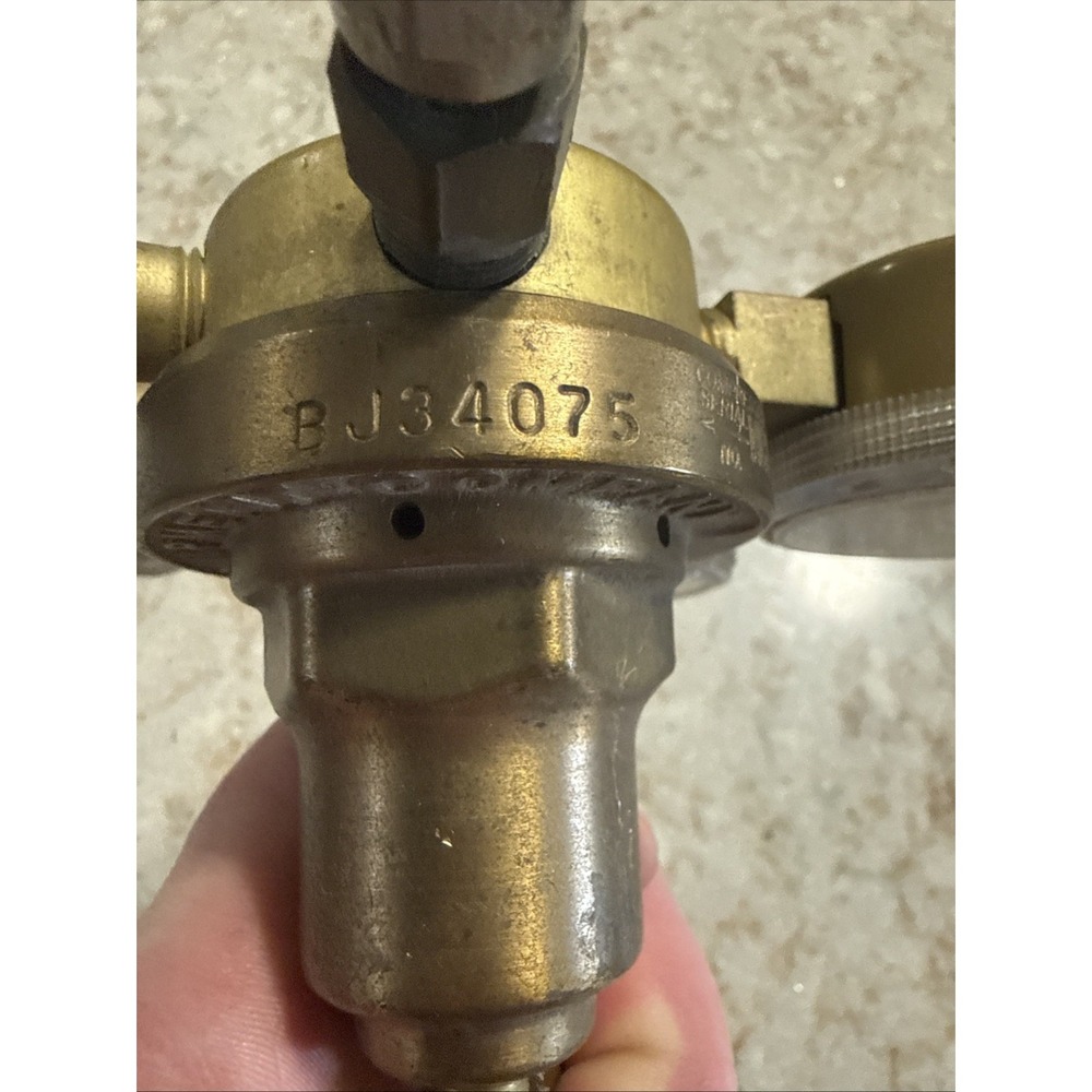 VICTOR PRESSURE REGULATOR - Untested - Picture 7 of 9